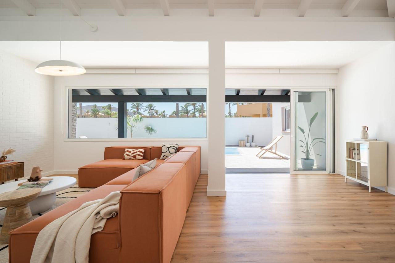 Villa Tropico - Design House With Pool In Corralejo Kültér fotó