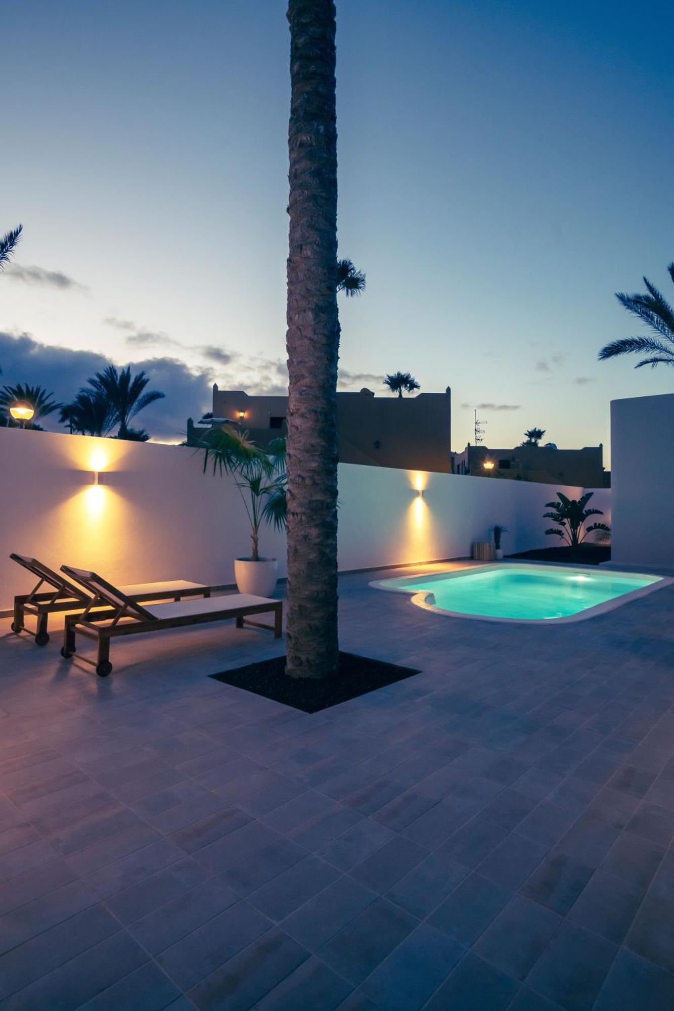 Villa Tropico - Design House With Pool In Corralejo Kültér fotó
