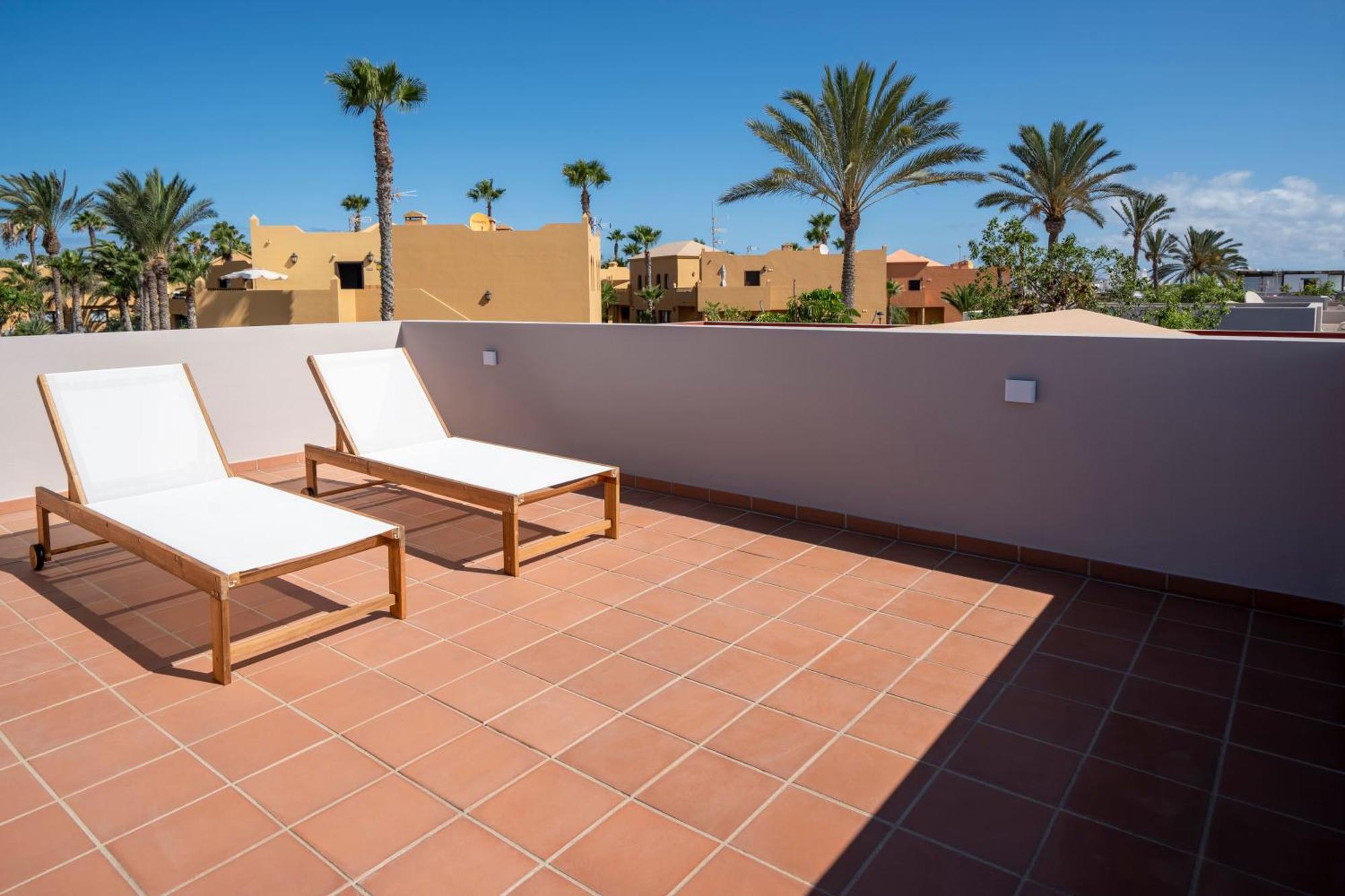 Villa Tropico - Design House With Pool In Corralejo Kültér fotó